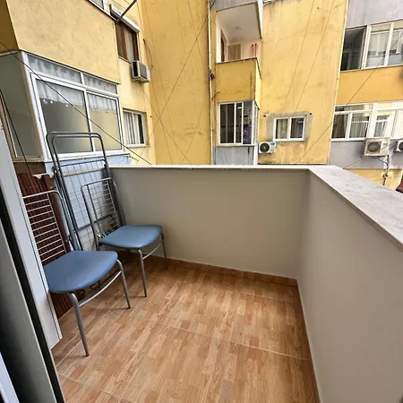 Green Home Apartment